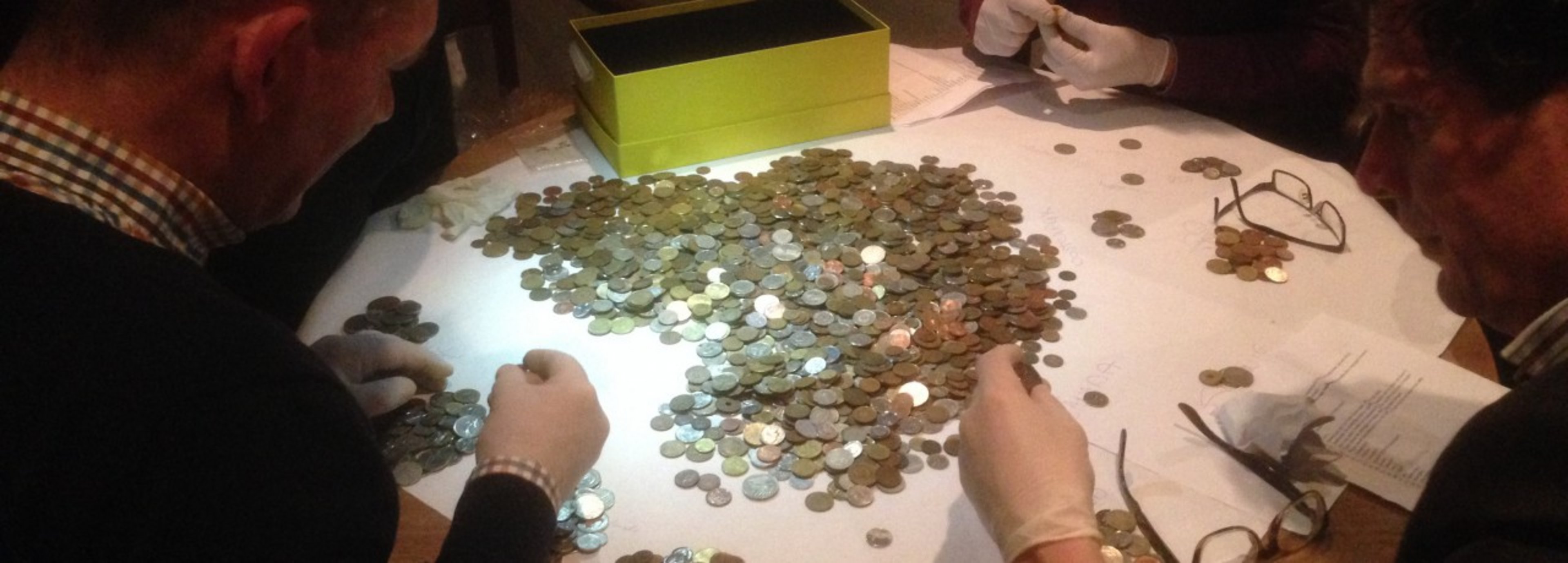 Actie: Vreemd geld inzameling